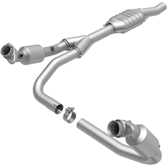 California Direct-Fit Catalytic Converter MagnaFlow Exhaust Products Catalytic Converter  AXOPROS