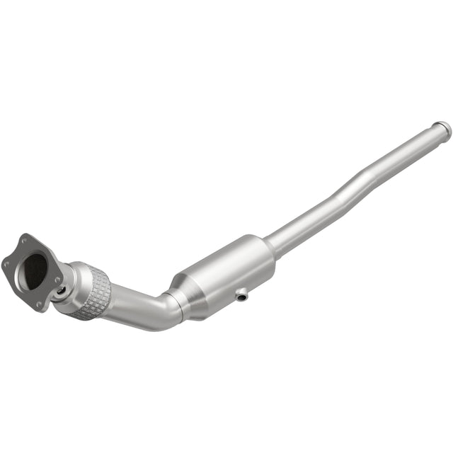 California Direct-Fit Catalytic Converter MagnaFlow Exhaust Products Catalytic Converter  AXOPROS