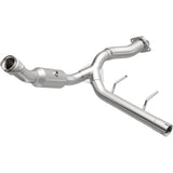 California Direct-Fit Catalytic Converter MagnaFlow Exhaust Products Catalytic Converter  AXOPROS