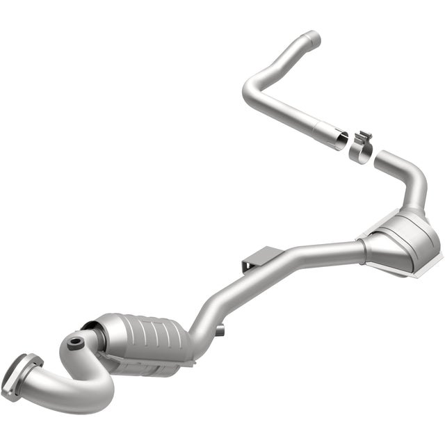 California Direct-Fit Catalytic Converter MagnaFlow Exhaust Products Catalytic Converter  AXOPROS
