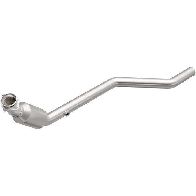 California Direct-Fit Catalytic Converter MagnaFlow Exhaust Products Catalytic Converter  AXOPROS