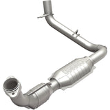 California Direct-Fit Catalytic Converter MagnaFlow Exhaust Products Catalytic Converter  AXOPROS