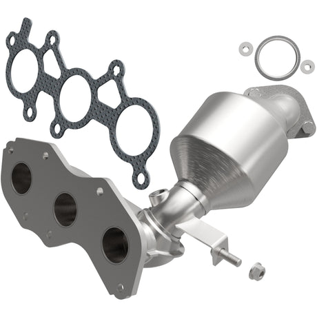 California Manifold Catalytic Converter MagnaFlow Exhaust Products Catalytic Converter with Integrated Exhaust Manifold  AXOPROS