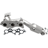 California Manifold Catalytic Converter MagnaFlow Exhaust Products Catalytic Converter with Integrated Exhaust Manifold  AXOPROS