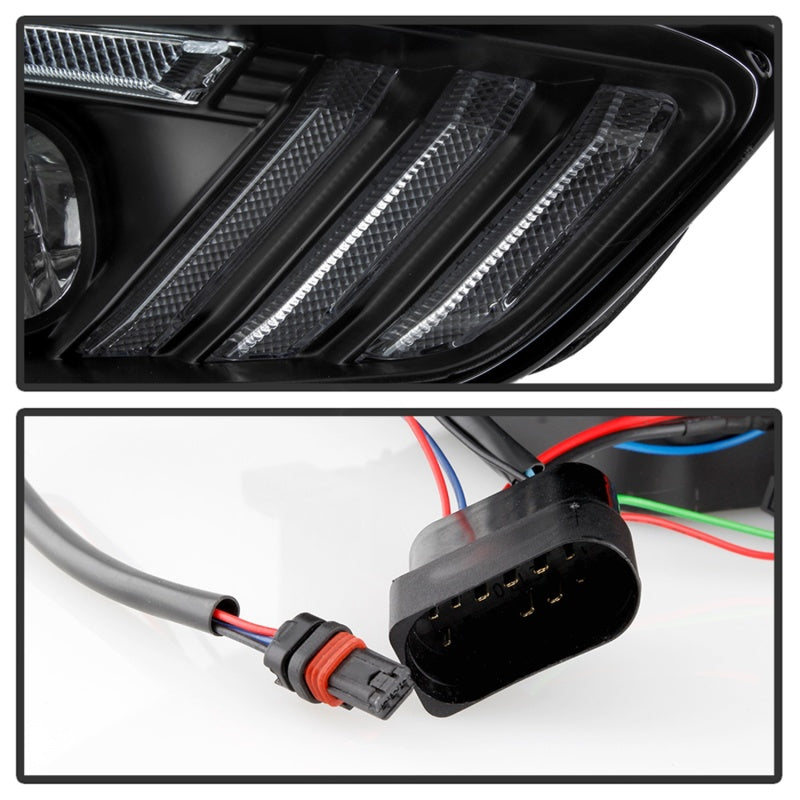 Spyder 15-18 Ford Focus Projector Headlights - Seq Turn Light Bar - Black PRO-YD-FF15-LBSEQ-BK SPYDER Headlights  AXOPROS
