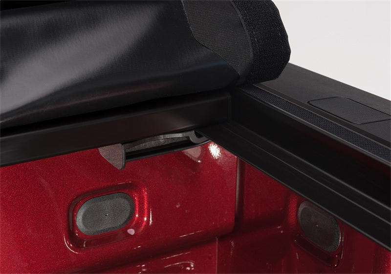 Truxedo 14-18 GMC Sierra & Chevrolet Silverado 1500 5ft 8in Pro X15 Bed Cover Truxedo Bed Covers - Roll Up  AXOPROS