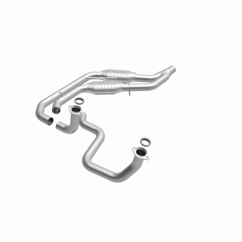 MagnaFlow Conv DF GM 89 92 (2.5in Tubing) Magnaflow Catalytic Converter Direct Fit  AXOPROS