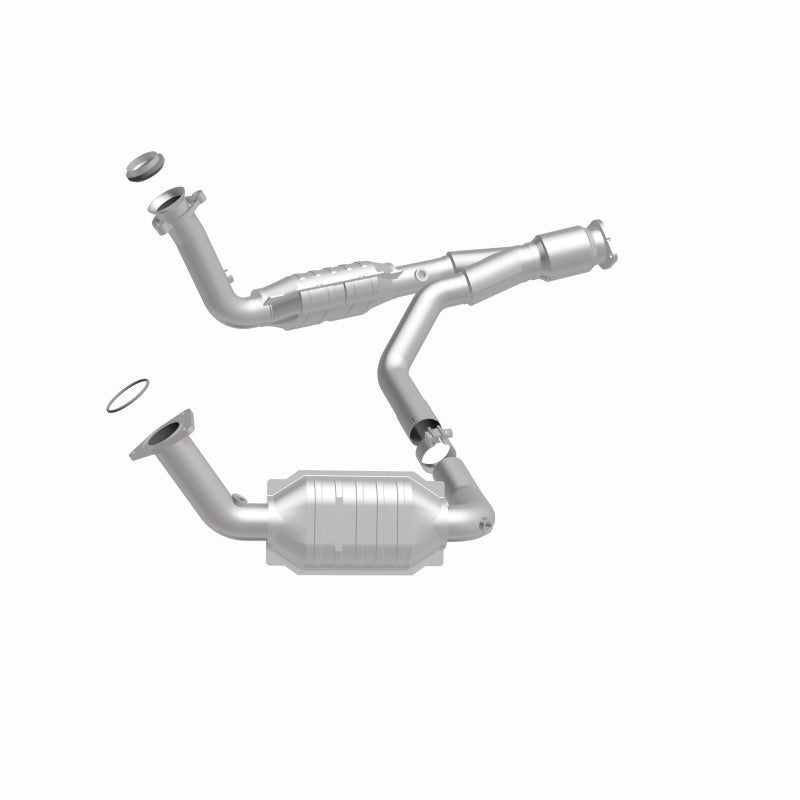 MagnaFlow Conv DF 06-09 Chevy Trailblazer SS 6.0L SS *NOT FOR SALE IN CALIFORNIA* Magnaflow Catalytic Converter Direct Fit  AXOPROS