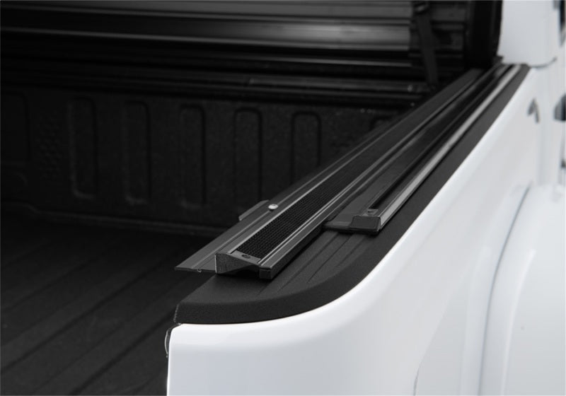 Truxedo 2020 Jeep Gladiator 5ft Sentry CT Bed Cover Truxedo Bed Covers - Roll Up  AXOPROS
