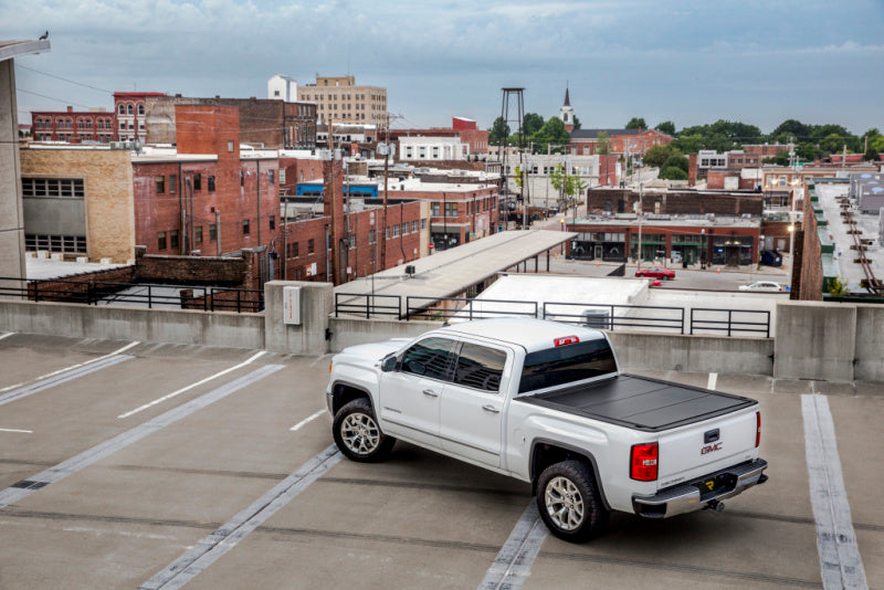 UnderCover 17-20 Ford F-250/F-350 6.8ft Ultra Flex Bed Cover - Matte Black Finish Undercover Bed Covers - Folding  AXOPROS