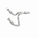 MagnaFlow Converter Direct Fit 2015 GMC Yukon XL V8 6.2L Magnaflow Catalytic Converter Direct Fit  AXOPROS