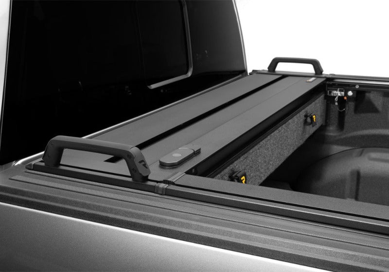 Retrax Retrax 19-26 Chev/GMC Silverado/Sierra 1500 5.8ft Bed (No Side Boxes) RetraxPRO EZ-Off FRC-4000 Retractable Bed Covers aftermarket performance part