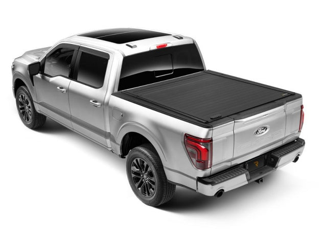 Retrax Retrax 20-26 Chev/GMC Silverado/Sierra 1500 6.5ft Bed (No Side Boxes) RetraxPRO EZ-Off FRC-4000 Retractable Bed Covers aftermarket performance part