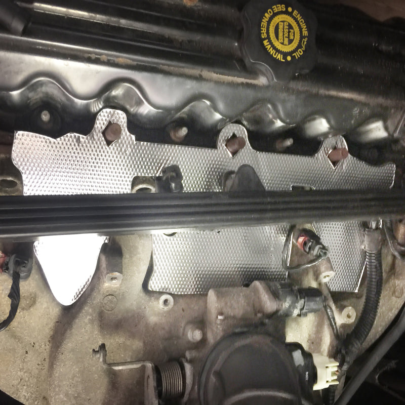 DEI Fuel Rail and Injecter Cover Jeep 1997 - 2004 4.0L Engine DEI Heat Shields  AXOPROS