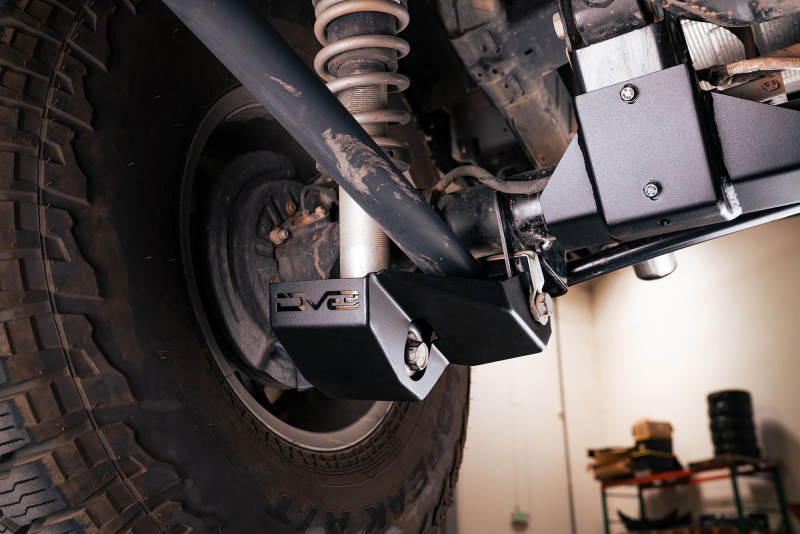 DV8 Offroad 2021-2022 Ford Bronco Rear Shock Guard Skid Plates DV8 Offroad Skid Plates  AXOPROS