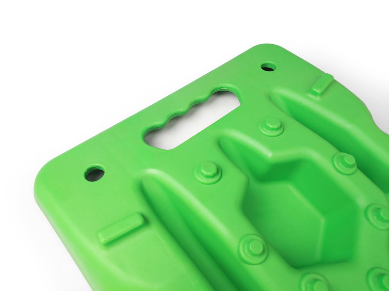 DV8 Offroad Recovery Traction Boards w/ Carry Bag - Green DV8 Offroad Recovery Boards  AXOPROS