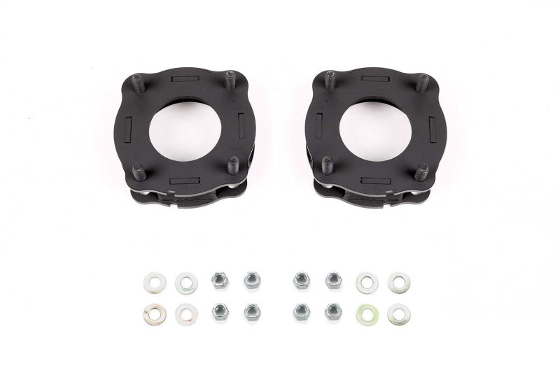 Fabtech 2022 Toyota Tundra 1.5in Leveling Kit - Front Spacers and Hardware Fabtech Leveling Kits  AXOPROS