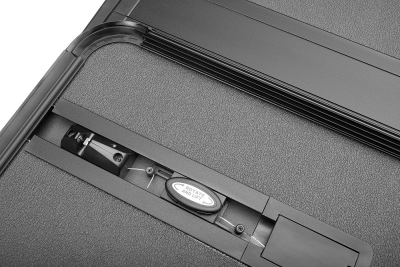 Extang 19-23 Chevy/GMC Silverado/Sierra 1500 (5ft. 10in. Bed) Solid Fold ALX Extang Bed Covers - Folding  AXOPROS