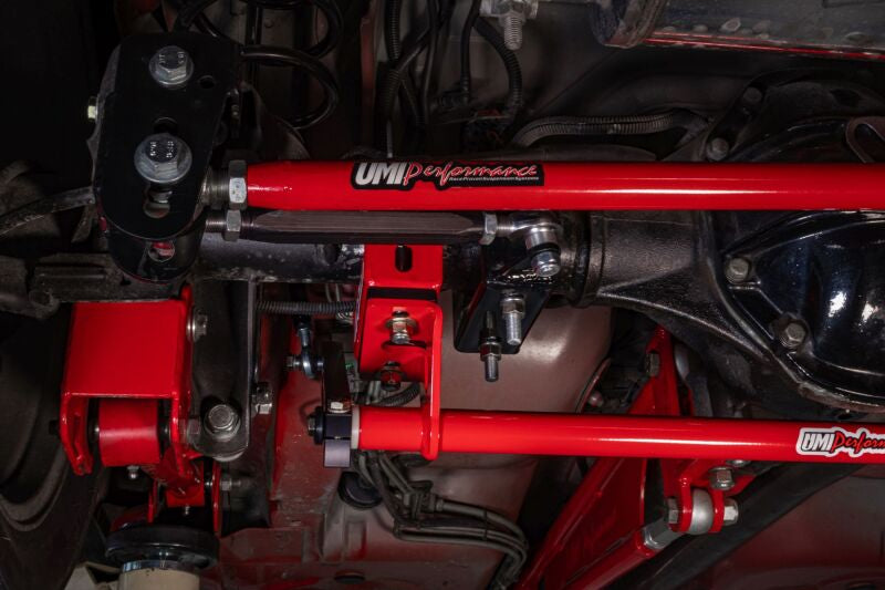 UMI 82-02 GM F-Body Rear Sway Bar - Splined - Black UMI Performance Sway Bars  AXOPROS