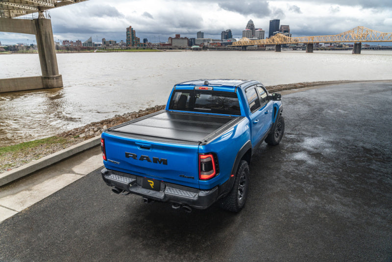 UnderCover 19-23 Ram 1500 (Does Not Fit Rambox) 5.7ft Bed w/ MFTG Ultra Flex Bed Cover Undercover Bed Covers - Folding  AXOPROS