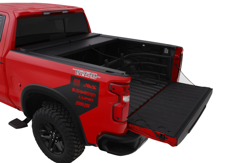 Roll-N-Lock 17-19 Ford F-250/F-350 Super Duty SB 80-3/8in A-Series Retractable Tonneau Cover Roll-N-Lock Tonneau Covers - Retractable  AXOPROS