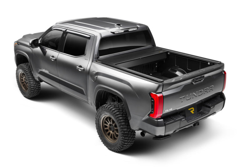 Retrax 2024 Ford F-150 SuperCrew/Super Cab 5.5ft. Bed Retrax EQ Retrax Retractable Bed Covers  AXOPROS