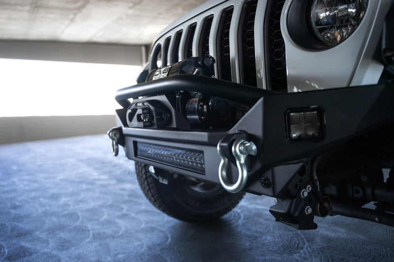 DV8 Offroad 18-23 Jeep Wrangler JL / 20-23 Jeep Gladiator JT FS-7 Mid-Width Winch Front Bumper DV8 Offroad Bumpers - Steel  AXOPROS
