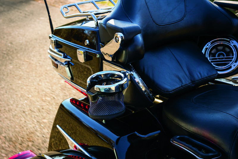 Kuryakyn Passenger Drink Holder With Basket 14-Up Touring Right Side Chrome Kuryakyn Cup Holders  AXOPROS
