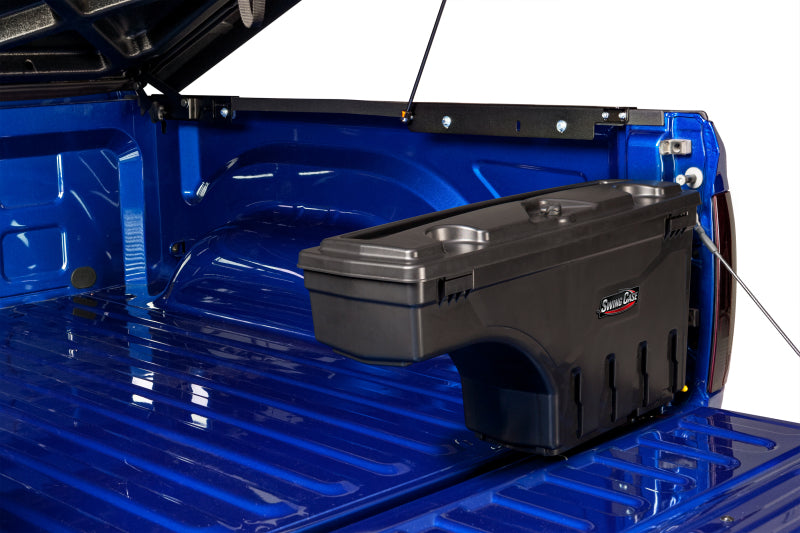 UnderCover 19-20 Chevy Silverado 1500 Passengers Side Swing Case - Black Smooth Undercover Truck Boxes & Storage  AXOPROS