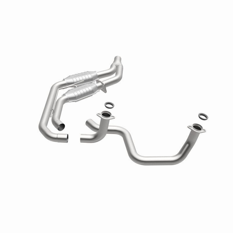 MagnaFlow Conv DF GM 89 92 (2.5in Tubing) Magnaflow Catalytic Converter Direct Fit  AXOPROS