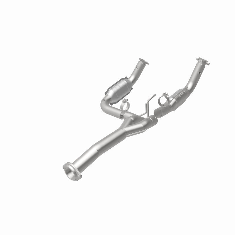 MagnaFlow Conv Direct Fit 11-16 Chevrolet Silverado 2500HD/3500HD / GMC Sierra 2500HD/3500HD Magnaflow Catalytic Converter Direct Fit  AXOPROS