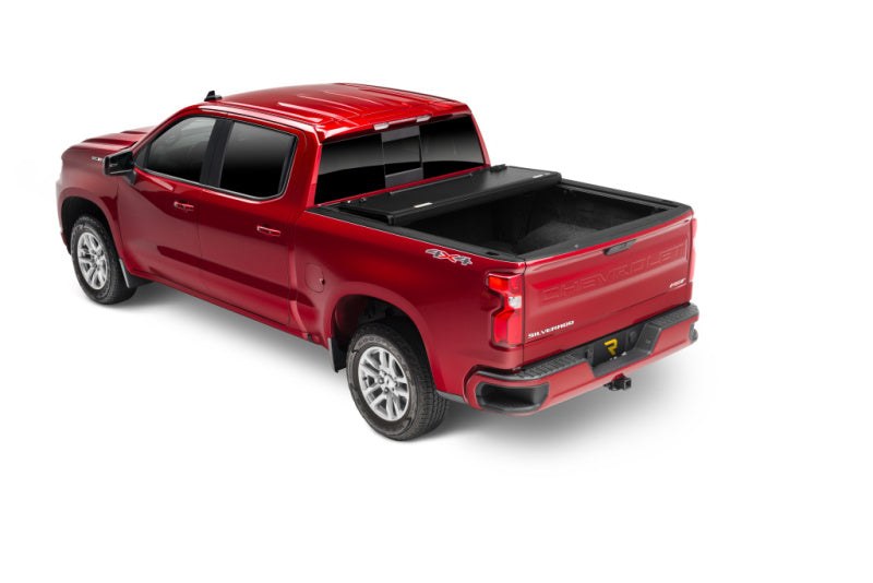 UnderCover 19-20 Chevy Silverado 1500 (w/ or w/o MPT) 5.8ft Flex Bed Cover Undercover Bed Covers - Folding  AXOPROS