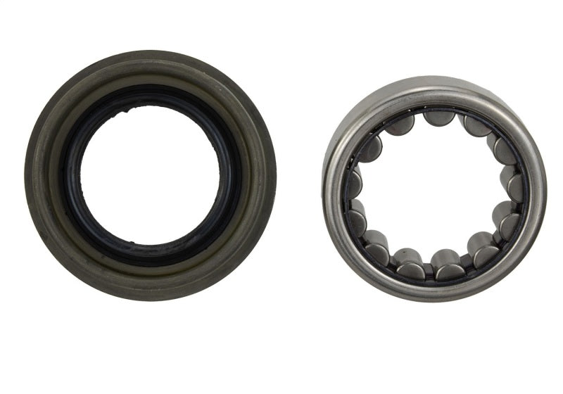 Ford Racing 8.8in Axle Bearing and Seal Kit Ford Racing Axle Seals  AXOPROS