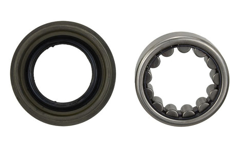 Ford Racing 8.8in Axle Bearing and Seal Kit Ford Racing Axle Seals  AXOPROS