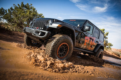 Fox 18-Up Jeep JL 3.0 Factory Race Series Internal Bypass Piggyback DSC Rear Shock 3.5-4.5in. Lift FOX Shocks and Struts  AXOPROS