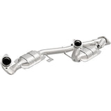 HM Grade Direct-Fit Catalytic Converter MagnaFlow Exhaust Products Catalytic Converter  AXOPROS
