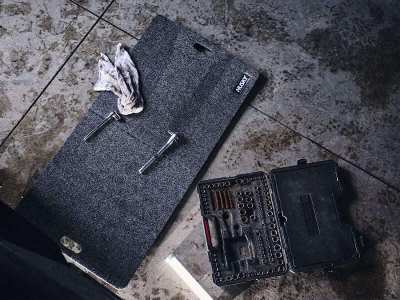 Husky Liner Universal Garage Mat 2ft X 4ft - Charcoal Husky Liners Floor Mats - Rubber  AXOPROS