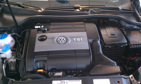 K&N 05-09 VW Passat / 06-08 GTI / 04-08 Audi A3 2.0L-L4 Drop In Air Filter K&N Engineering Air Filters - Drop In  AXOPROS