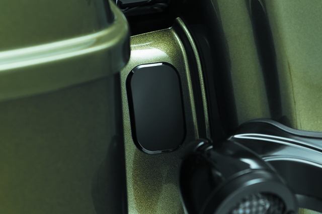 Kuryakyn Antenna Hole Filler Black Kuryakyn Antennas  AXOPROS