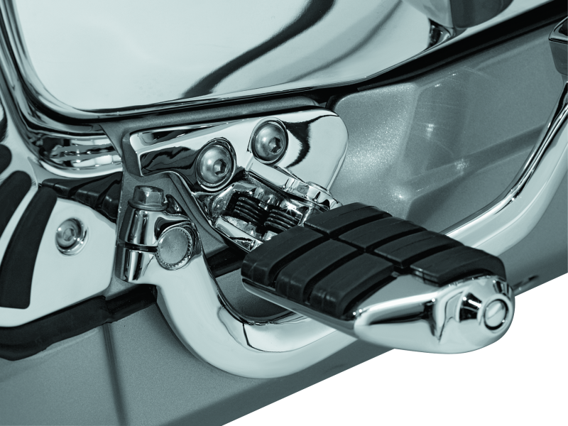 Kuryakyn Driver Peg Mounts GL1800 Chrome Kuryakyn Footpegs  AXOPROS