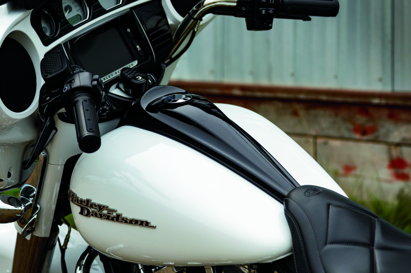 Kuryakyn Flush Mount Pop Up Gas Cap Chrome Kuryakyn Fuel Caps  AXOPROS