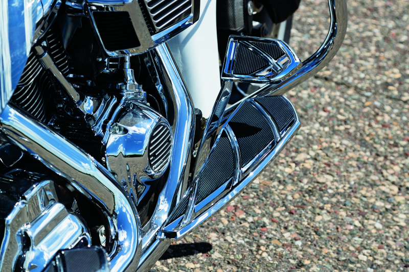 Kuryakyn Phantom Brake Pedal Pad FL Touring Models Chrome Kuryakyn Pedals  AXOPROS