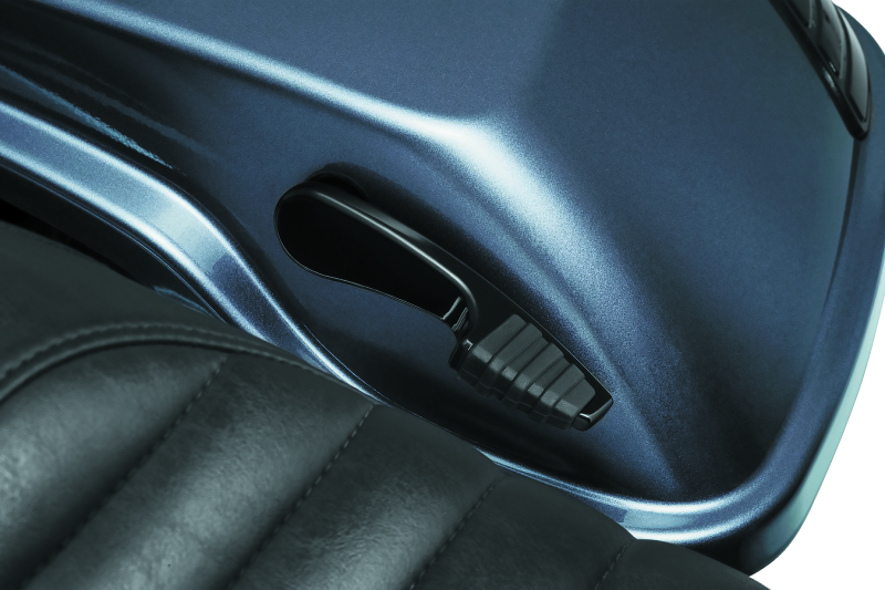 Kuryakyn Quick Draw Saddlebag Latch Handle Black Kuryakyn Bags - Saddlebags  AXOPROS