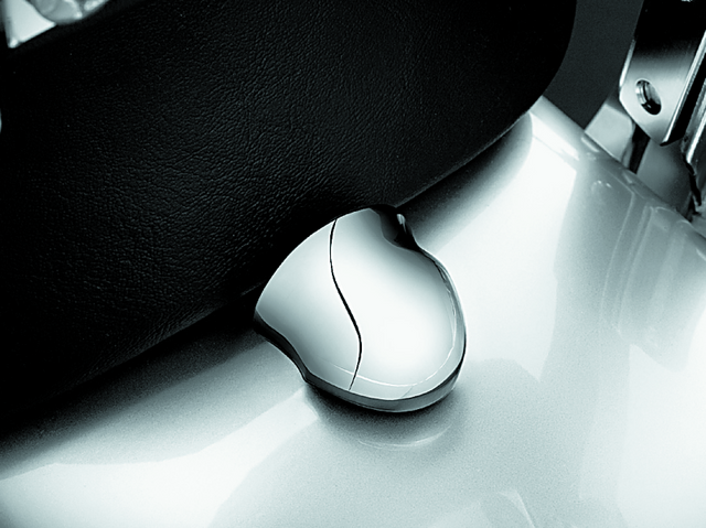 Kuryakyn Speed Tab Spring Loaded Latch Chrome Kuryakyn Seat Releases  AXOPROS