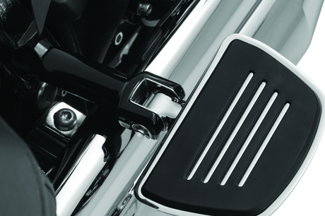 Kuryakyn Splined Passenger Peg Adapter Chrome Kuryakyn Footpegs  AXOPROS