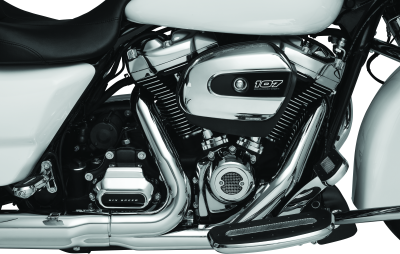 Kuryakyn Starter Cover Milwaukee-8 Chrome Kuryakyn Engine Covers  AXOPROS