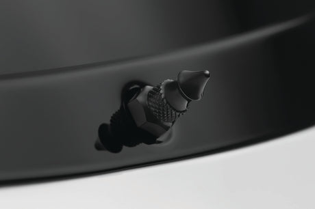 Kuryakyn Windshield Mount Spikes 1/4-20X5/8in 96-13 FLH Touring Black Kuryakyn Hardware Kits - Other  AXOPROS