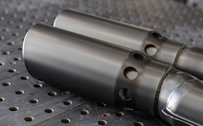 MagnaFlow 08-18 Ford F-250/F-350/F-450 4.6L/6.7 DPF-Back Black 4in Dual Single Rear Exit Magnaflow DPF Back  AXOPROS