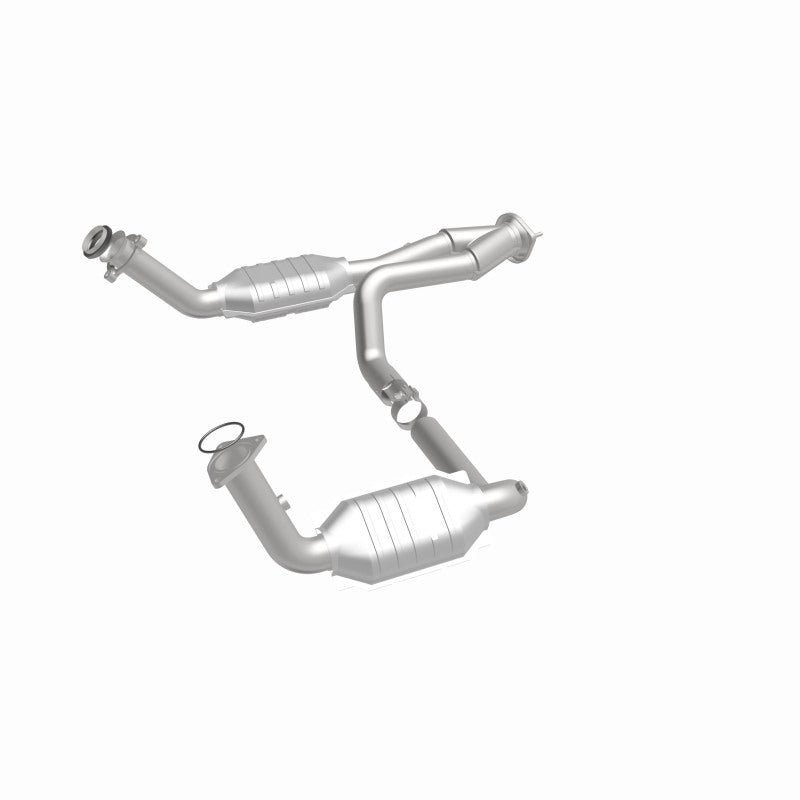 MagnaFlow Conv DF 02-06 Cadillac Escalade / 02-06 Chevy Avalanche 5.3L Dual Conv Y-Pipe Assembly 2WD Magnaflow Catalytic Converter Direct Fit  AXOPROS