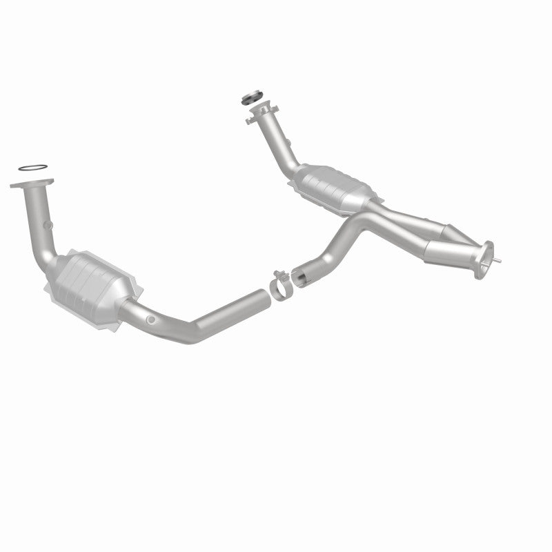 MagnaFlow Conv DF 02-06 Cadillac Escalade / 02-06 Chevy Avalanche 5.3L Dual Conv Y-Pipe Assembly 2WD Magnaflow Catalytic Converter Direct Fit  AXOPROS
